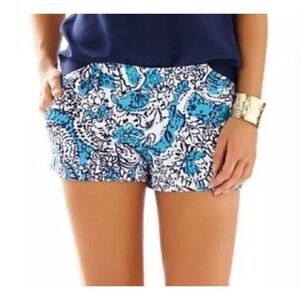 Lilly Pulitzer Walsh Sz 0 in Ariel Blue in Hippy Hippy Shake White Shorts Cotton